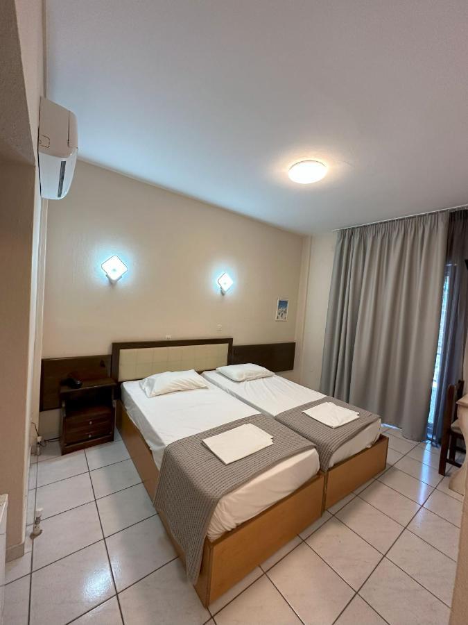 Hotel Afrodite Neoi Poroi Bagian luar foto