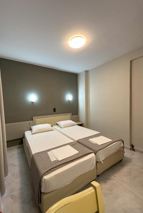 Hotel Afrodite Neoi Poroi Bagian luar foto