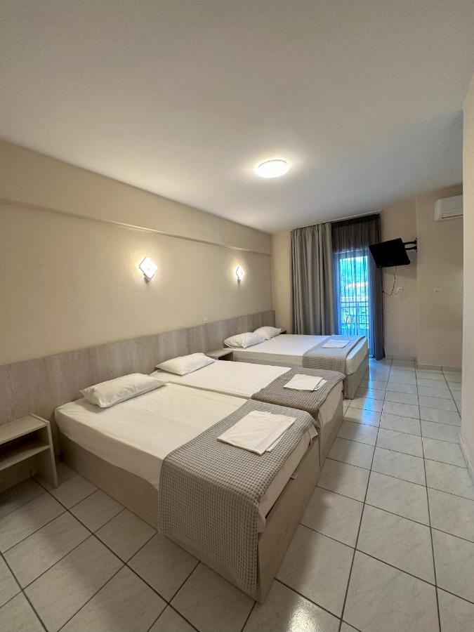 Hotel Afrodite Neoi Poroi Bagian luar foto