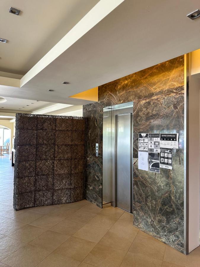 Hotel Afrodite Neoi Poroi Bagian luar foto